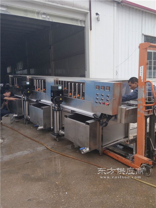 湖北食品托盤清洗機(jī)生產(chǎn)廠家 諸城誠(chéng)品機(jī)械產(chǎn)品圖鑒與技術(shù)解析